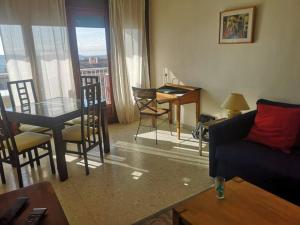 Imagen de la galería de Terrasse Palmeraie - Vue Baie Cannes & Parking Privé, en Grasse