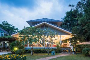Κήπος έξω από το Sweet Honey Resort, Pranburi - Hua Hin