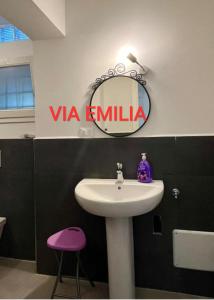 Un baño de Emilia284 APT