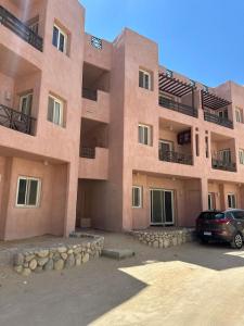 Tòa nhà nơi căn hộ tọa lạc +9 ảnh