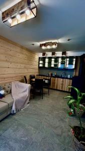 Χώρος καθιστικού στο Schronisko Zmysłów - Apartament 1