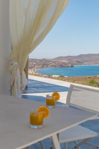 Imagen de la galería de Villa Nabia By Milos Concierge, en Adamas