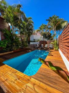 Bassein majutusasutuses Bungalow avec Piscine privée või selle lähedal