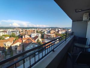 Balkoni atau teres di Sunshine III Apartment