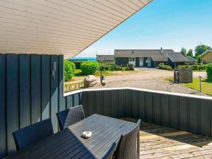 Budova, kde se prázdninový dům nachází