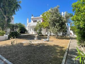 En have udenfor Villa Regina