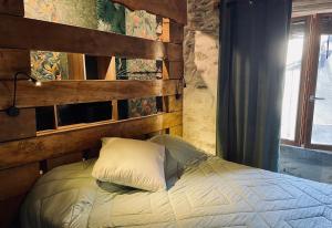 Ένα ή περισσότερα κρεβάτια σε δωμάτιο στο Warm and cozy house
