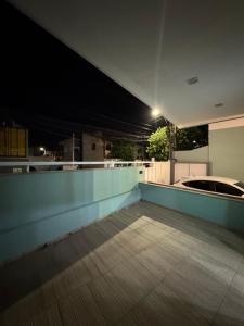 a night view of a roof of a house at Residence Villa Vignoli in Arraial do Cabo