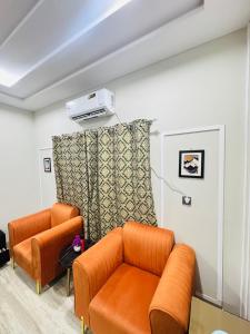 Φωτογραφία από το άλμπουμ του Royal Luxe σε Μουλτάν