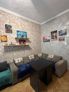 Χώρος καθιστικού στο Tbilisi Home +1 φωτογραφίες