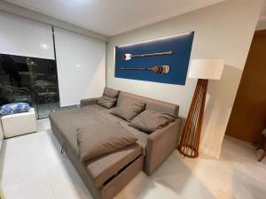 Χώρος καθιστικού στο TÉRREO, NASCENTE, VENTILADO COM VISTA DA LAGOA Guarajuba Paraíso das Águas Perto de tudo +34 φωτογραφίες