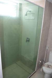 Bilik mandi di Flat Paiva sol e mar