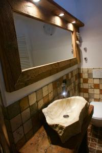 Agriturismo Baita De L'ALL的一间浴室