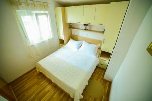 Imagen de la galería de Apartments Dirsi, en Trogir