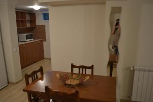 Kuchyň nebo kuchyňský kout v ubytování Tskaltubo Guest House On Mirian Mepe