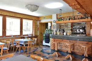 Gallery image of Hotel Posta in Livigno