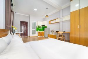 Postel nebo postele na pokoji v ubytování LOT Hotel + 4 fotografie