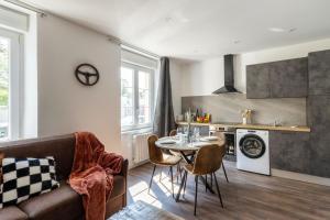 Η κουζίνα ή μικρή κουζίνα στο Automobile +16 φωτογραφίες