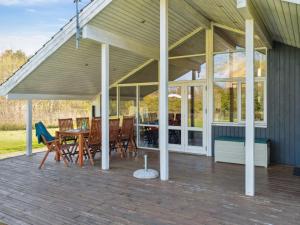 Μπαλκόνι ή βεράντα στο Holiday Home Dagna - 200m from the sea by Interhome