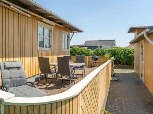 Μπαλκόνι ή βεράντα στο Holiday Home Hwitserk - 5m from the sea by Interhome