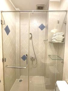 Ένα μπάνιο στο ST Hotel