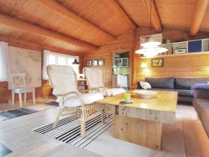 Posezení v ubytování Holiday Home Bibi - 200m from the sea by Interhome