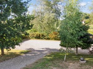 Zahrada ubytování Holiday Home Roel - 500m from the sea by Interhome