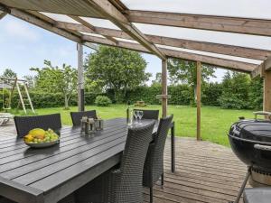 Κήπος έξω από το Holiday Home Virpi - 400m from the sea by Interhome +21 φωτογραφίες