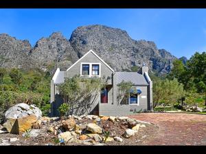 Photo de la galerie de l'établissement Peak Cottage, à Franschhoek