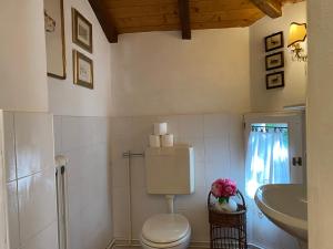 Phòng tắm tại Palazzo Farini Bed & Breakfast +57 ảnh