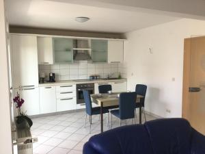 Dapur atau dapur kecil di Apartments and Rooms Mamić