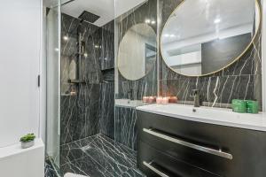 Vannituba majutusasutuses Lavie Maison jacuzzi Saint Germain