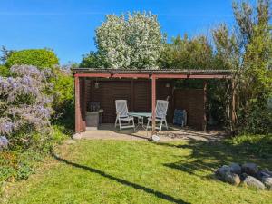 Κήπος έξω από το Holiday Home Taja - 170m from the sea by Interhome