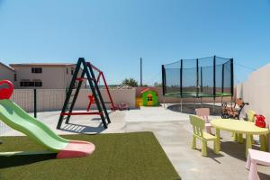 Ο χώρος παιχνιδιού για παιδιά στο Apartments Andrija