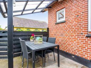 Μπαλκόνι ή βεράντα στο Holiday Home Kirsi - from the sea by Interhome