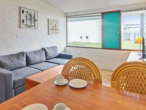 Χώρος καθιστικού στο Apartment Apostol - 500m from the sea by Interhome
