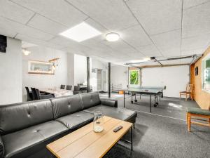 Ruang duduk di Holiday Home Aarni - 250m to the inlet by Interhome +28 gambar