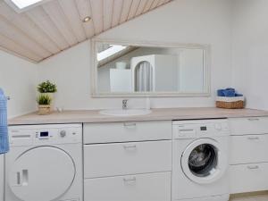 Billede fra billedgalleriet på Holiday Home Joannes - 200m from the sea by Interhome i Børkop