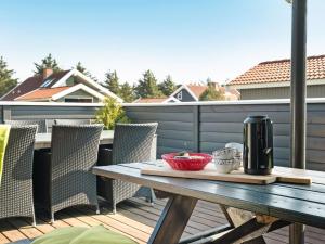 Μπαλκόνι ή βεράντα στο Holiday Home Mettemarie - 1-2km from the sea by Interhome