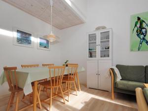 Χώρος καθιστικού στο Apartment Benta - 150m to the inlet by Interhome