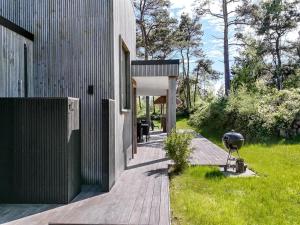 Κήπος έξω από το Holiday Home Sylva - 150m from the sea by Interhome +18 φωτογραφίες