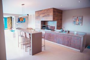 Una cocina o cocineta en WL escarpas Paraiso