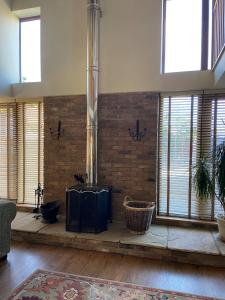 Ένα μπάνιο στο Paddock lodge,Beautiful unique 4 bed barn conversion near York