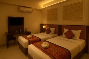 Fotografie z fotogalerie ubytování Ramanjaneya The Executive Hotel - Premium Stay Near Ram Mandir, Ayodhya v destinaci Ayodhya
