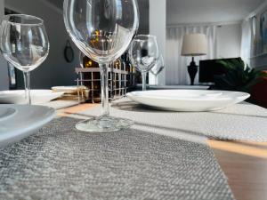 Galeriebild der Unterkunft 83rd Street Comfy Cottage in Irondale + 25 Fotos