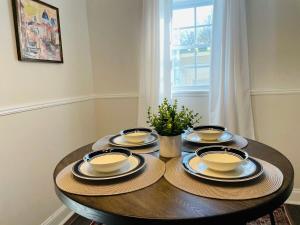 Galeriebild der Unterkunft 83rd Street Comfy Cottage in Irondale