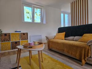 Χώρος καθιστικού στο House for 4 people