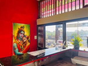 Gambar di galeri bagi Hotel O Sanskardhani Inn di Jabalpur