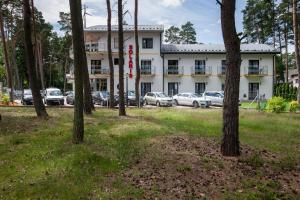 Hoone, kus puhkepark asub