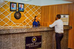 Φωτογραφία από το άλμπουμ του Ascot Tulip Hotel στο Ενούγκου